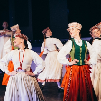 Koncerts Deju putenī  - Foto Kristaps Anškens